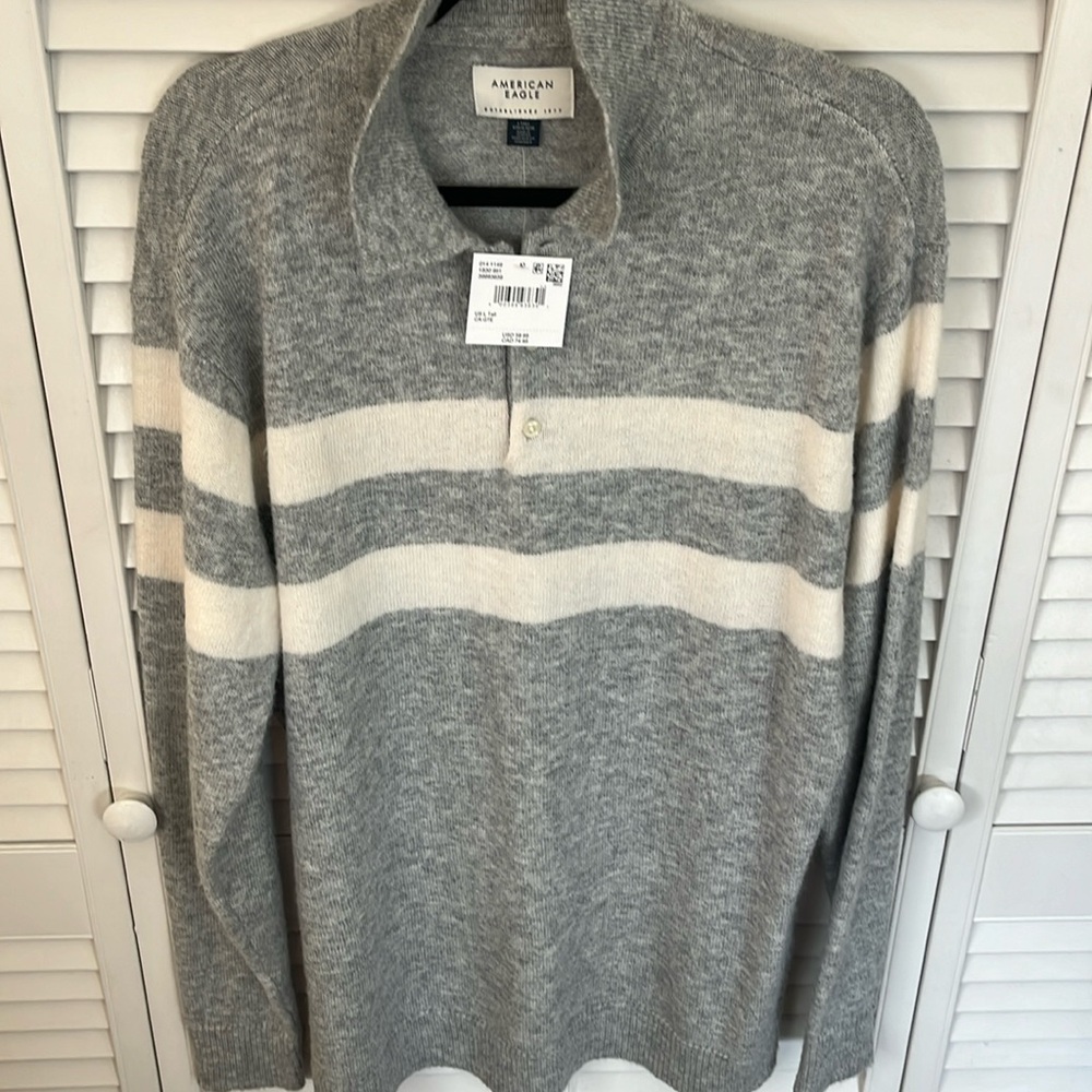 American Eagle NWT sweater polo never worn, size LT large tall